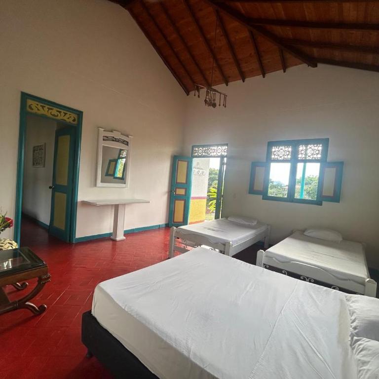 HOTEL CAMPESTRE TRADICIÓN C DEL Quindío - Habitación Cuádruple Económica - 1