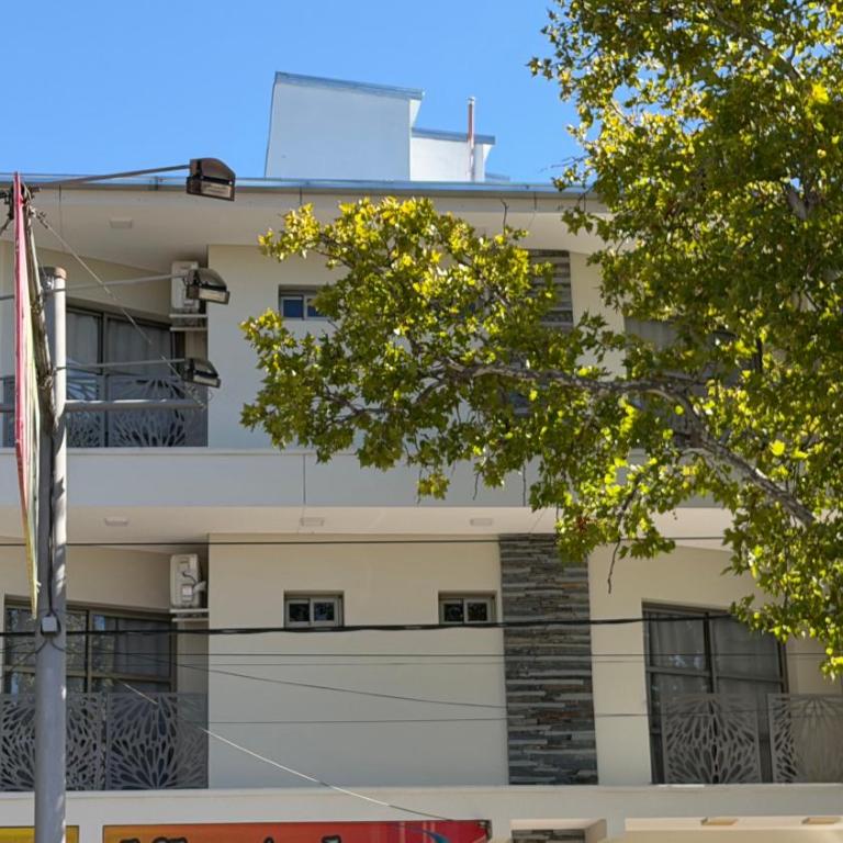 Departamentos familia Miron - One-Bedroom Apartment - 1