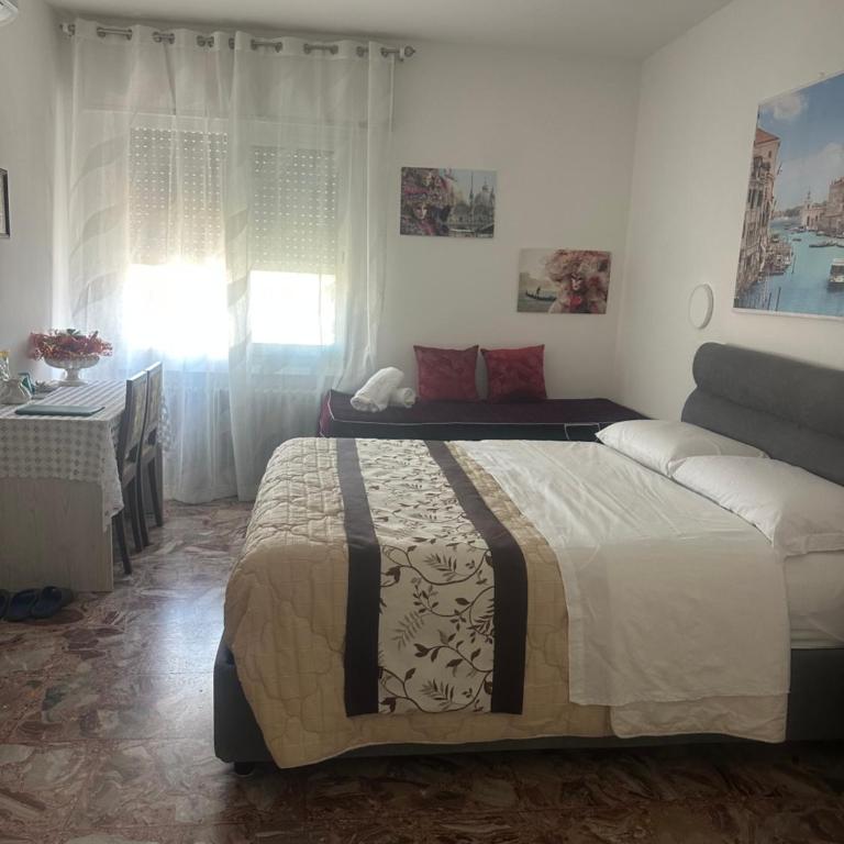 stazione Lina house - Camera Matrimoniale/Doppia con Letti Singoli con Bagno Privato - 1