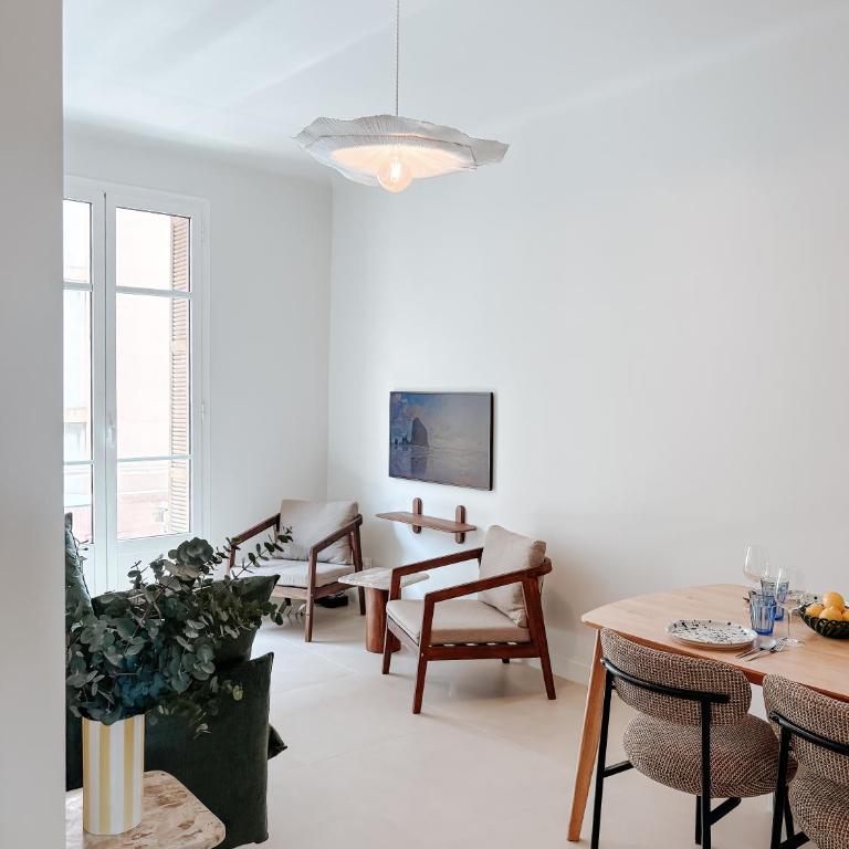 Garibaldi 2 Bedrooms, 2 Bathrooms, AC - Appartement 2 Chambres - 32