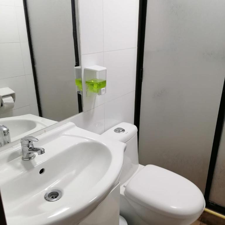 Hotel Bello, Andrés Bello 1166 - Triple Room - 3
