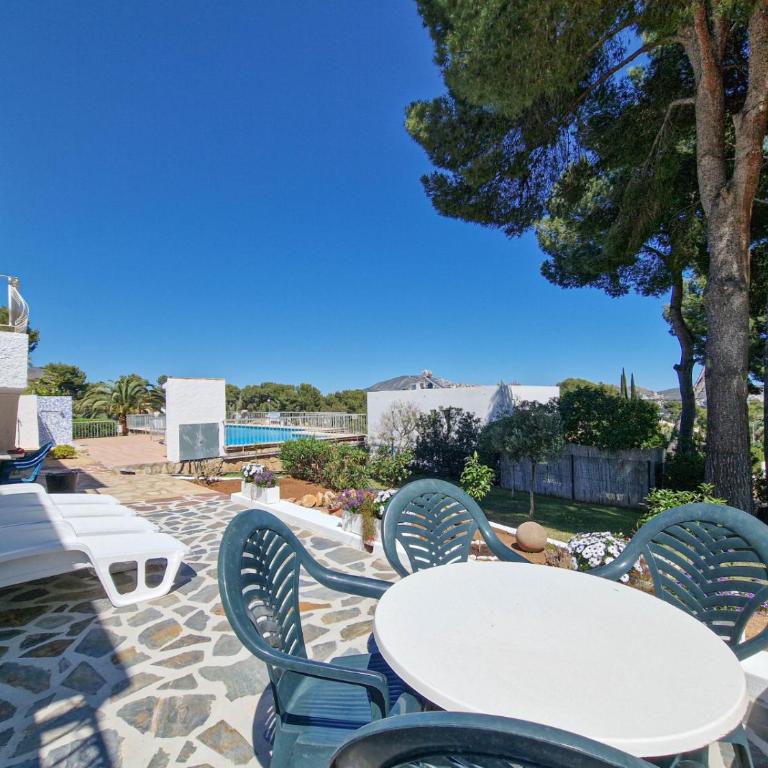 Casa Veska - Two-Bedroom House - 8
