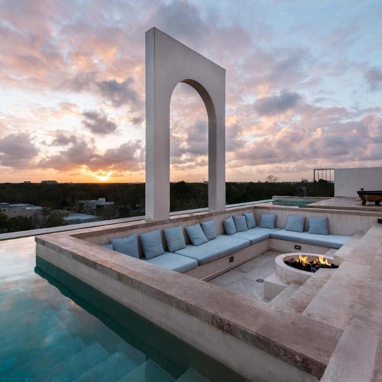 Luxury 4 Bedroom Villa with Private Rooftop Pool - Casa - 45