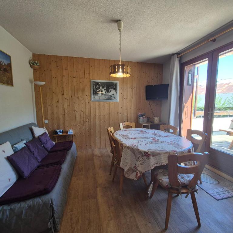 Appartement 6 personnes avec terrasse - Apartamento de 2 dormitorios - 4