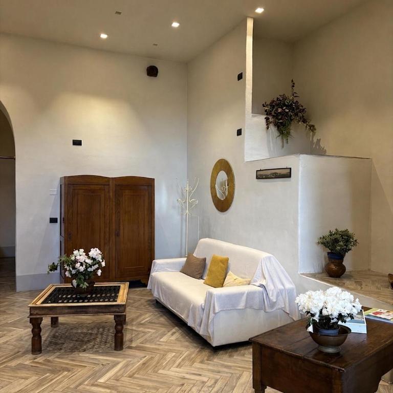 Loft Vicolo di Vallepiatta 2 min Piazza del Campo con parcheggio - Appartamento con 1 Camera da Letto - 2