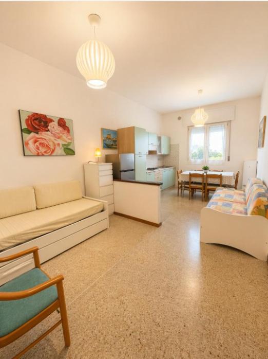 RESIDENCE PACE - Agenzia Cocal - Appartamento con 2 Camere da Letto - Piano Terra - 2