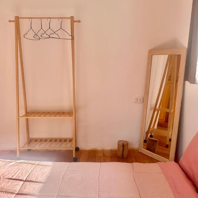 creative home in Pisac - large balcony and garden - Habitación Doble con baño compartido - 5