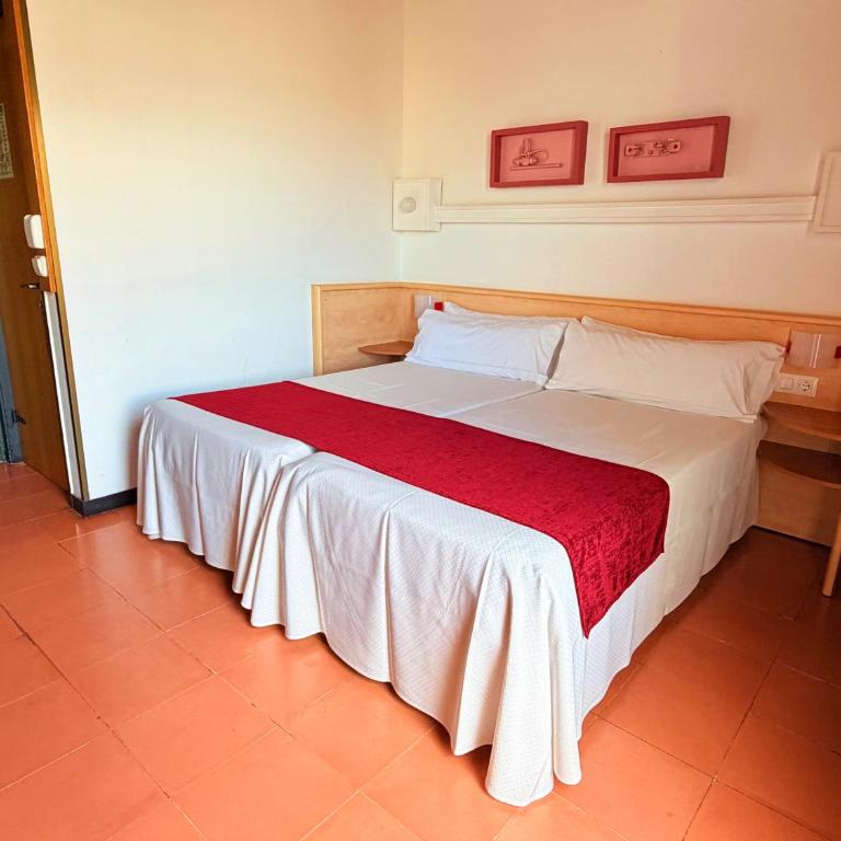 Hotel Xaine Park - Habitación Doble - 2 camas - 5