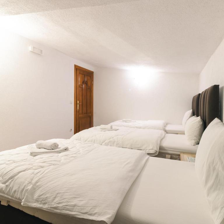 Wiena Apartments - Superior Family Room - 3