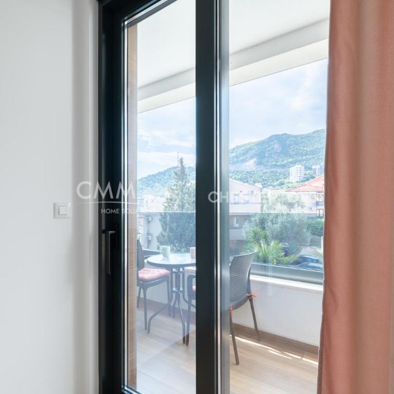 Orchid Haven 2bd Apartment in Becici - Two-Bedroom Apartment - 7