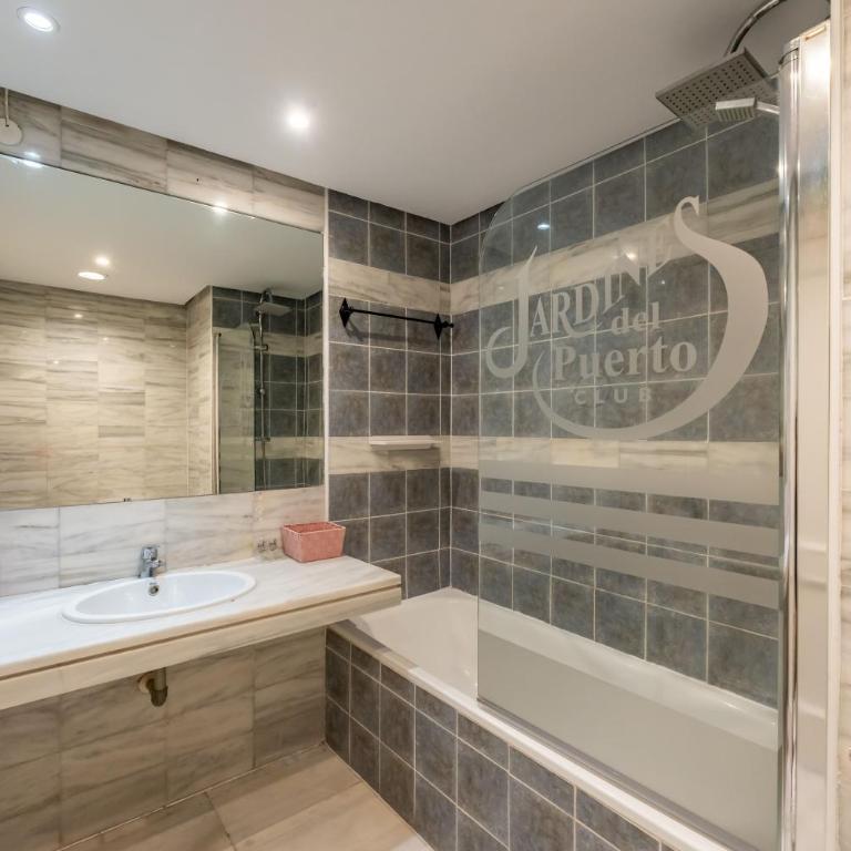 Apartamento Jardines del Puerto - Apartamento de 2 dormitorios con balcón y terraza - 20