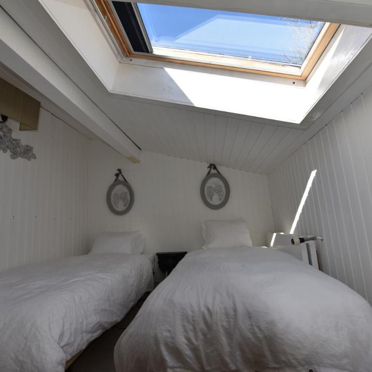 Chalet Gloria - Two-Bedroom Apartment - 2