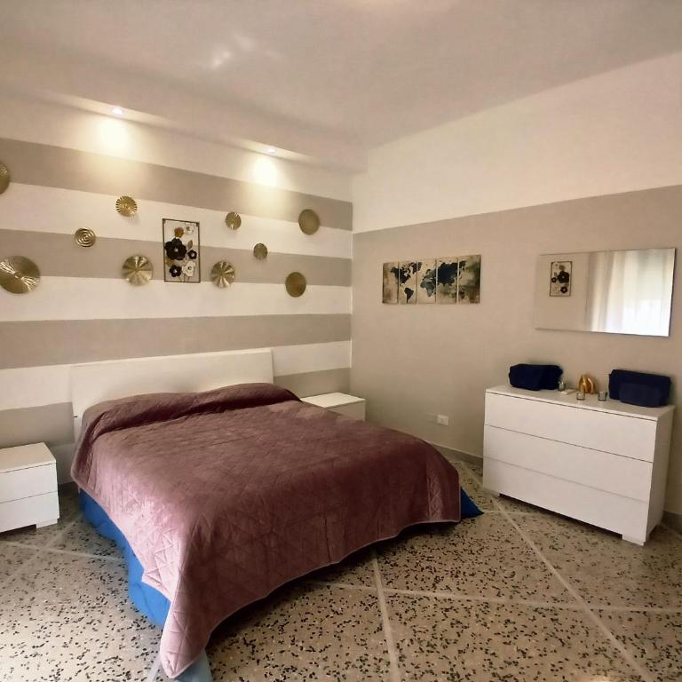 Bluhome - Appartamento con 3 Camere da Letto e con Balcone - 16