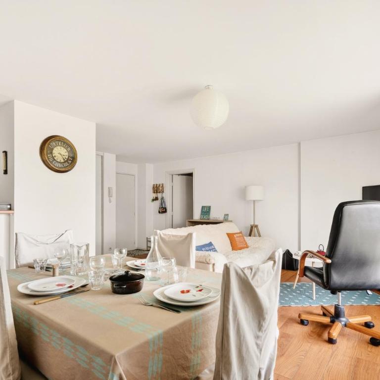 Appart pour 4, piscine commune, plage a 700 m - Apartment - 8