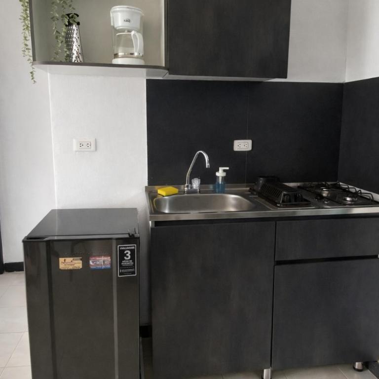 Apartaestudios amoblados en el norte de Cali - Apartment - 3