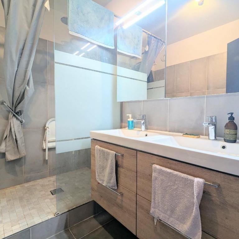 Spacieux appartement 2 chambres - 5 personnes - Appartement 2 Chambres - 5