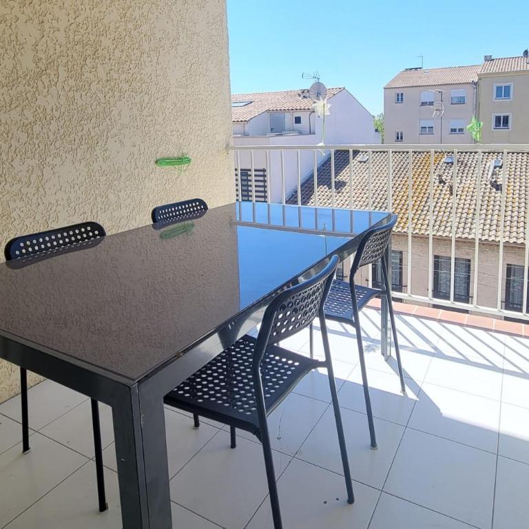 Beautiful T3 with balcony - near beach - Apartamento - 1