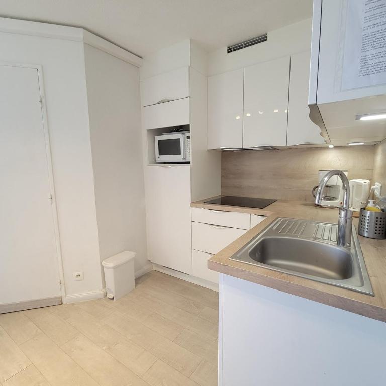 Beautiful T3 with balcony - near beach - Apartamento - 6