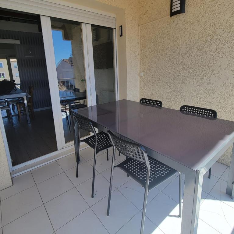 Beautiful T3 with balcony - near beach - Apartamento - 18