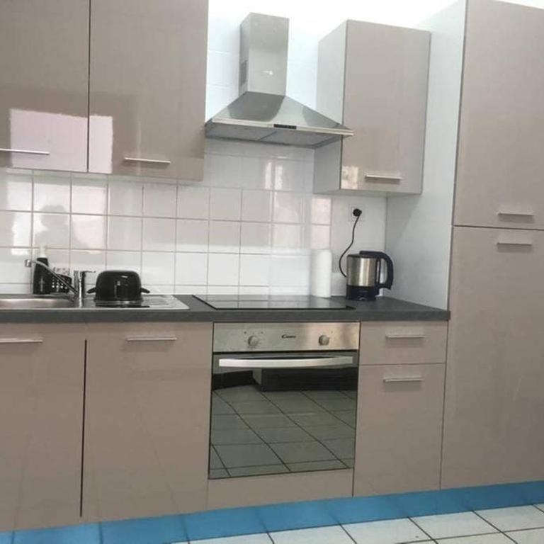 Studio with new kitchen, Non-Smoking - Appartamento con 1 Camera da Letto - 1