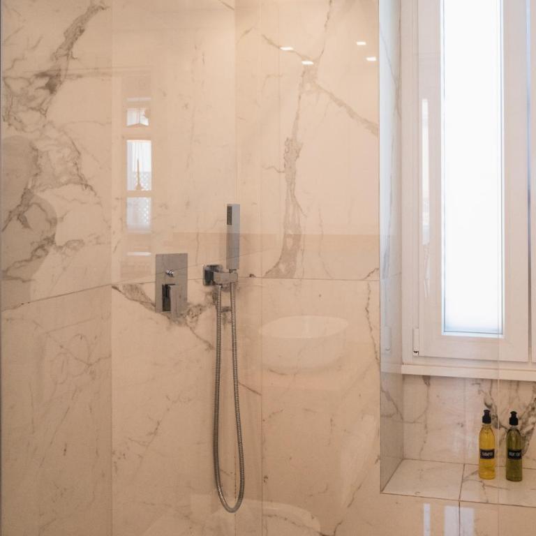 Spacious Apt with Private Terrace near the Vatican - Casa Vacanze Romane - Apartment mit Terrasse - 57