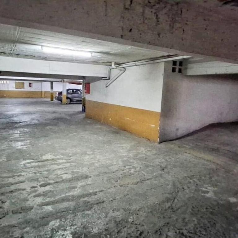 Hermoso Dpto a 1 cuadra del mar con cochera - One-Bedroom Apartment with Balcony - 32