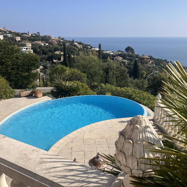 Villa moderne 3 chambres avec piscine et climatisation - FR-1-768-131 - Villa - 15