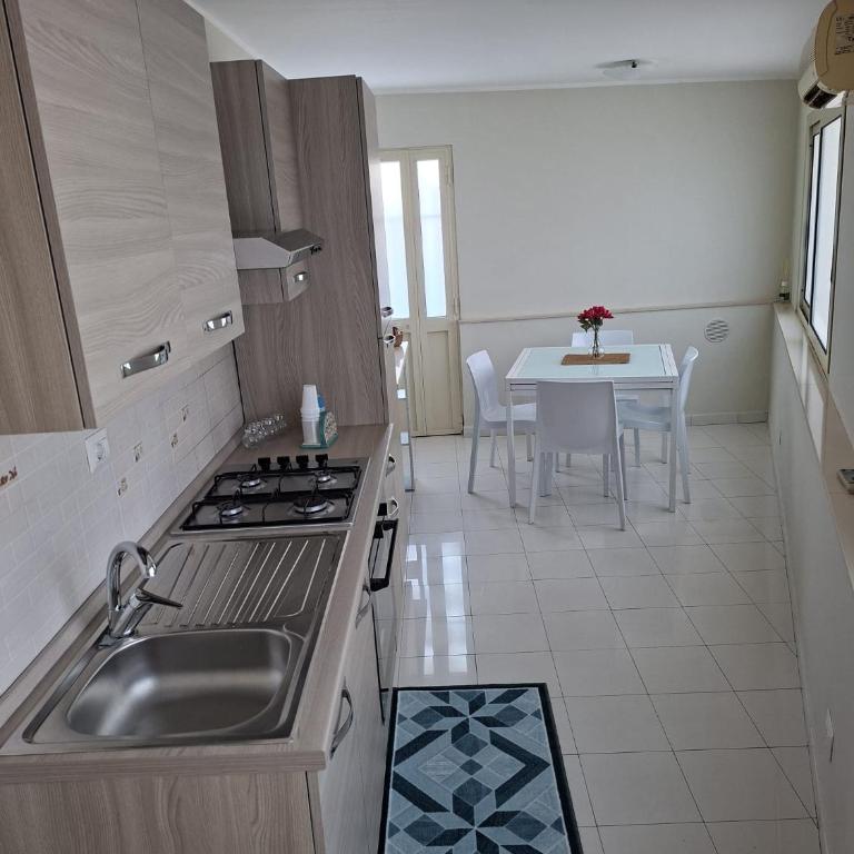HomeSweetHome - Casa con 2 Camere da Letto - 22
