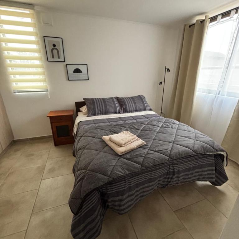 Departamento frente UCM a un minuto de carretera - Two-Bedroom Apartment - 2