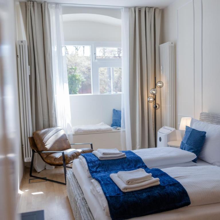 Lumen Homes - Heritage Boutique Apartments, zwischen Altstadt und Isar - Three-Bedroom Apartment - 12