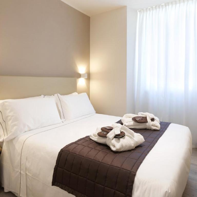 Hotel Villa Cipressi, by R Collection Hotels - Deluxe Double Room with Lake View - 5