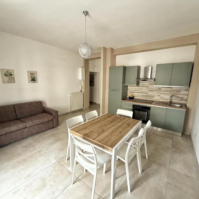 Gioiello sul Mare x AP Apartment - Two-Bedroom Apartment with Balcony - 4