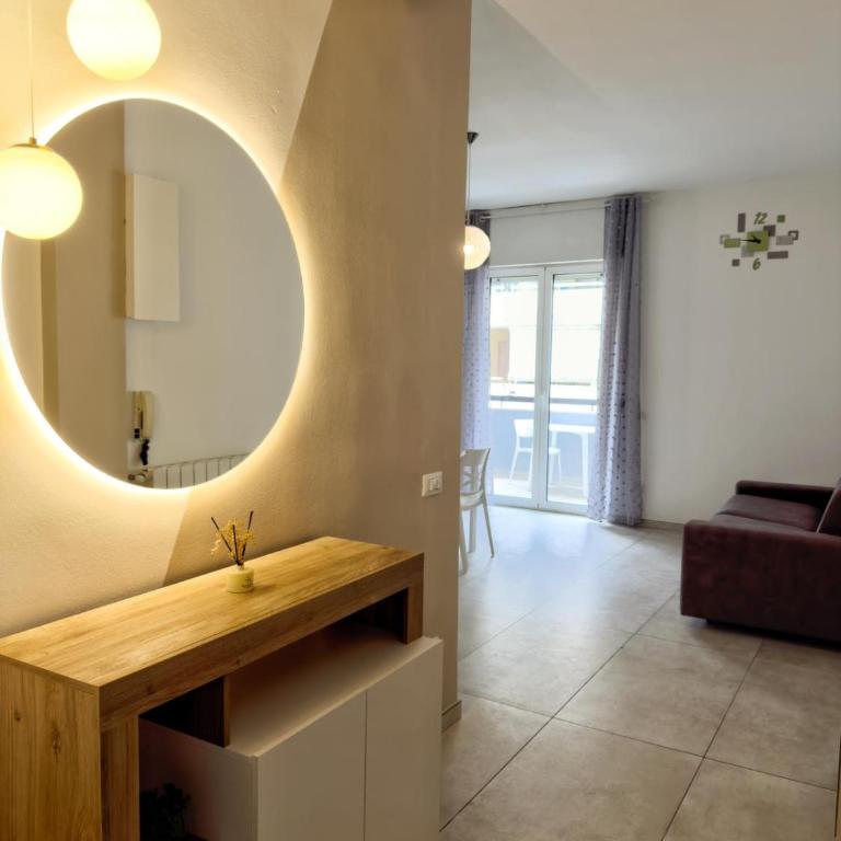 Gioiello sul Mare x AP Apartment - Two-Bedroom Apartment with Balcony - 1