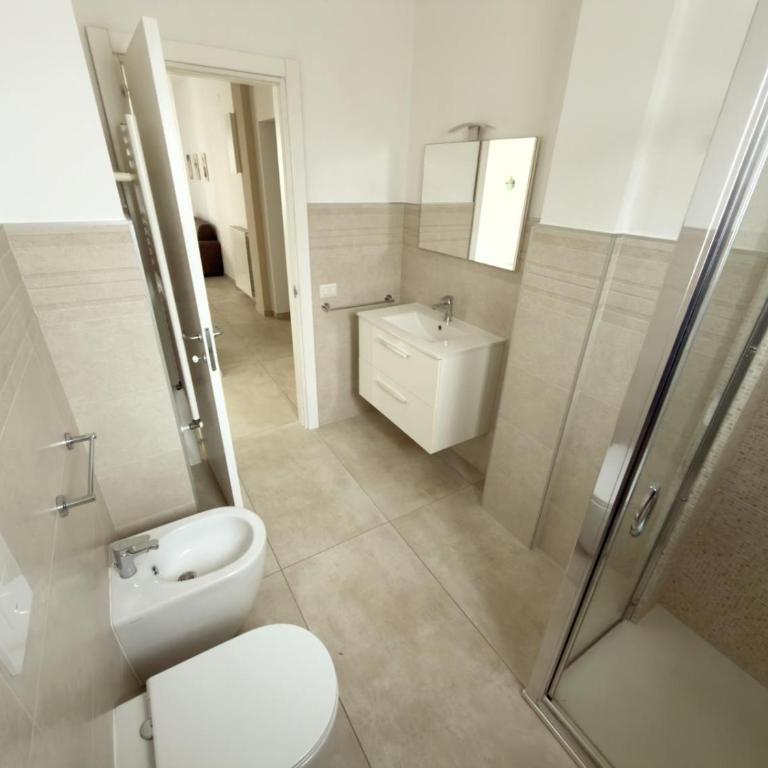 Gioiello sul Mare x AP Apartment - Two-Bedroom Apartment with Balcony - 8