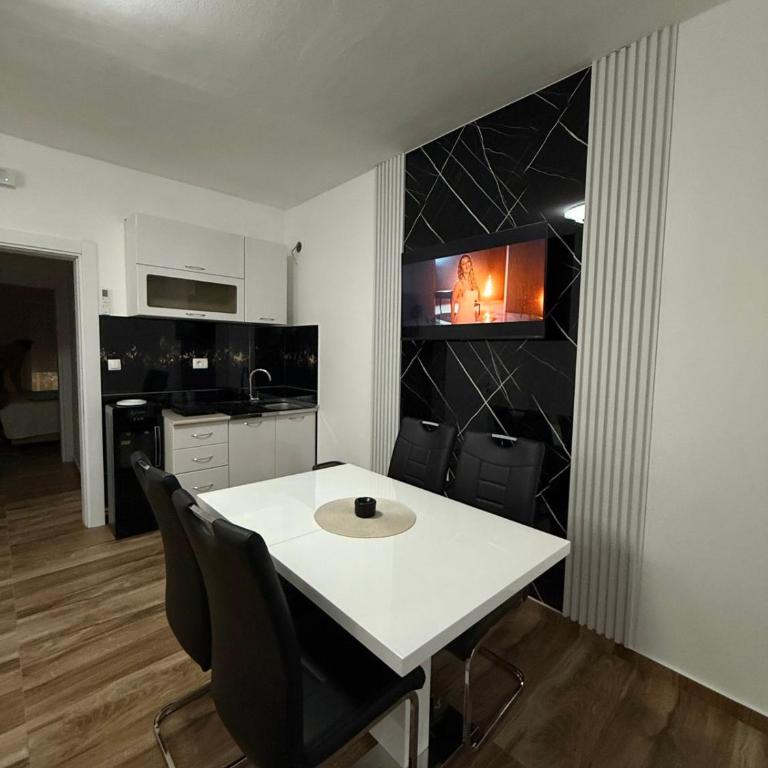 4S Apartmani Sutomore - One-Bedroom Apartment - 8