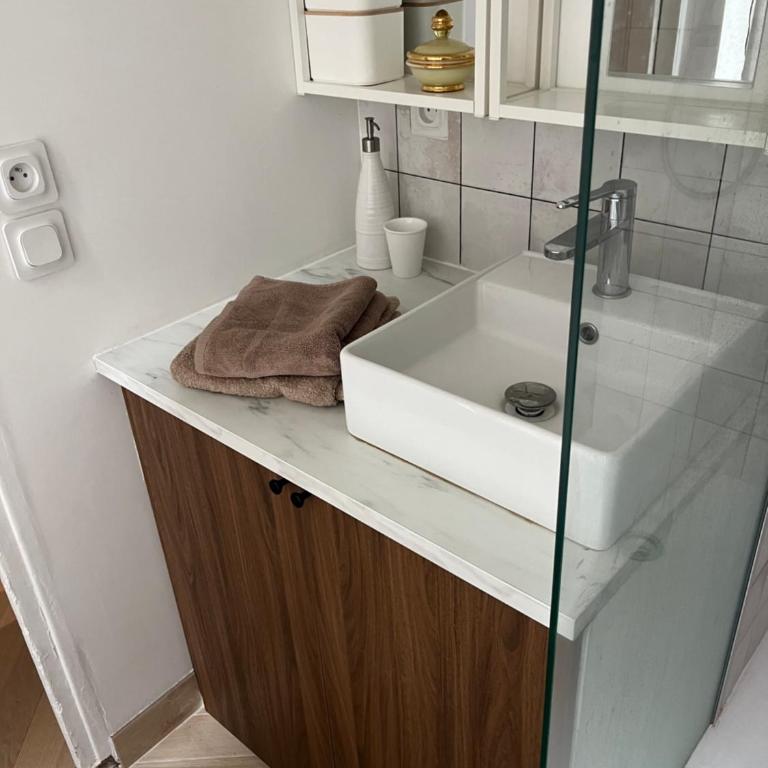 28sqm 1 bedroom appartement Paris 17 - Appartement 1 Chambre - 7