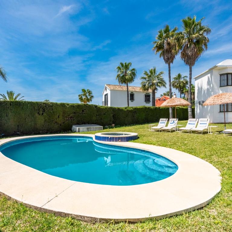 Sunlit 3 BDRM Coastal Villa w Pool and Sea View - Villa con piscina privada - 5