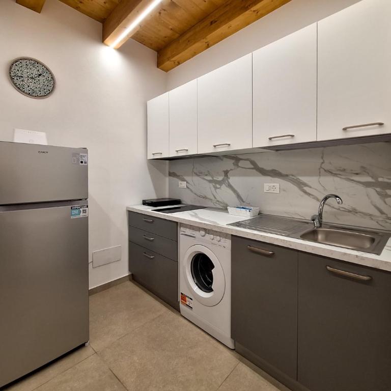 La Casa Sotto il Campanile - Two-Bedroom Apartment with Terrace - 8