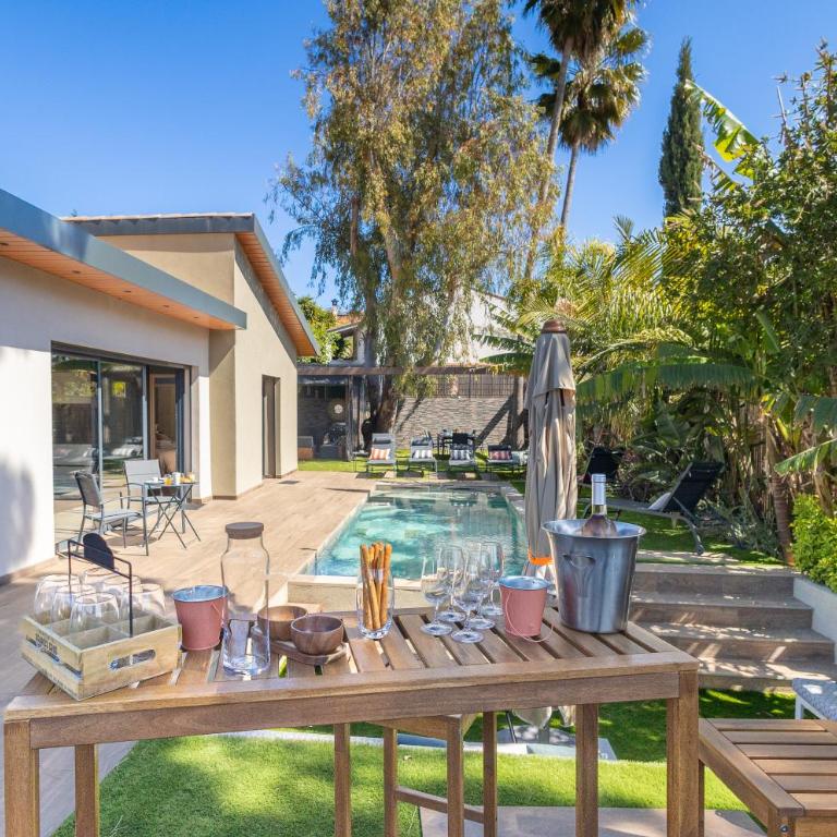 Villa piscine, plages à pied, 4 suites - Antibes - Villa con Piscina Privata - 28