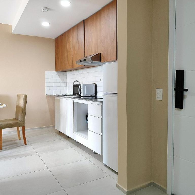 Golden Stay Apartaments Ciudad Jardin - Two-Bedroom Apartment - 3