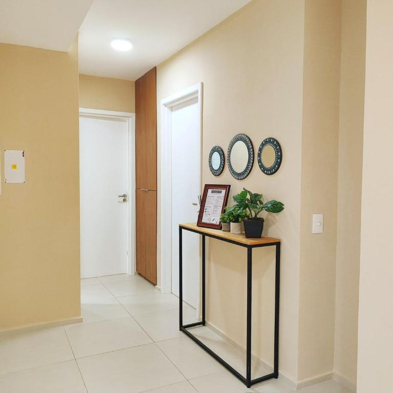 Golden Stay Apartaments Ciudad Jardin - Two-Bedroom Apartment - 4