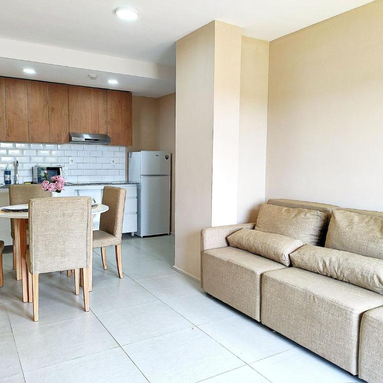 Golden Stay Apartaments Ciudad Jardin - Two-Bedroom Apartment - 8