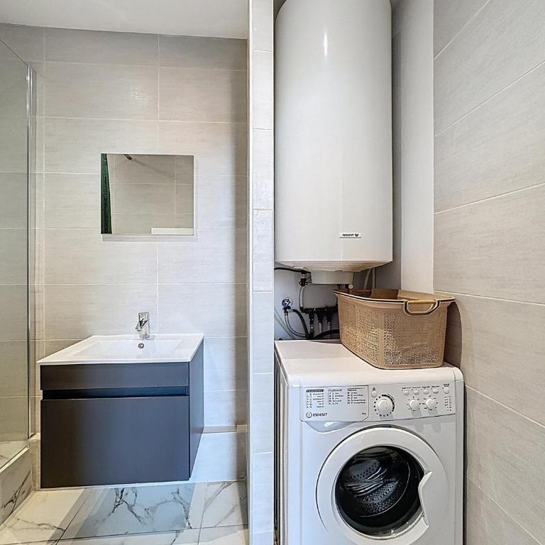 Cannes la Bocca 2P au calme - Appartement 1 Chambre - Vue sur Jardin - 7