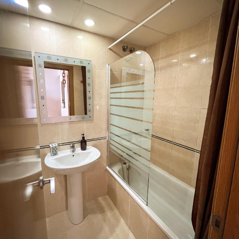 Alcossebre Panorama Suite, Piscina y Terraza con Vistas - Apartamento Deluxe de 2 dormitorios con vistas al mar - 23