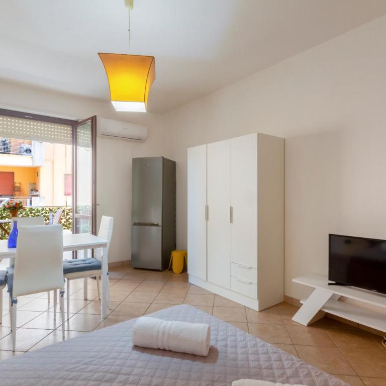 GuestHost - De Blasi House - Monolocale - 7