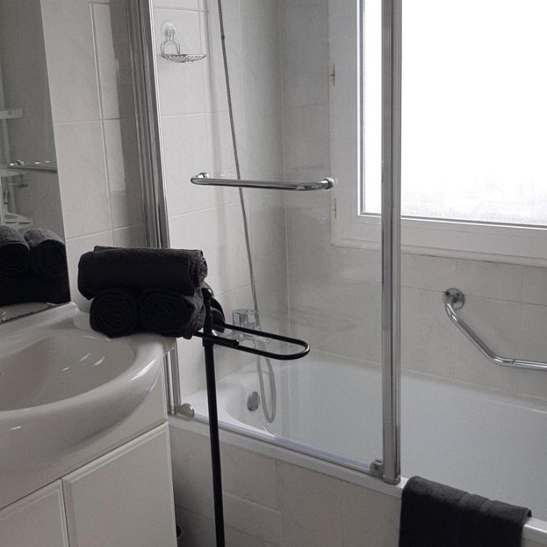 cocon proche plage et centre - Apartment mit 1 Schlafzimmer - 4
