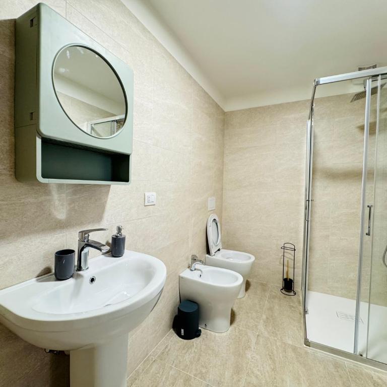 Marzolo Suite - 3 camere, 2 bagni - Centro Treviso - Appartamento con 3 Camere da Letto - 17