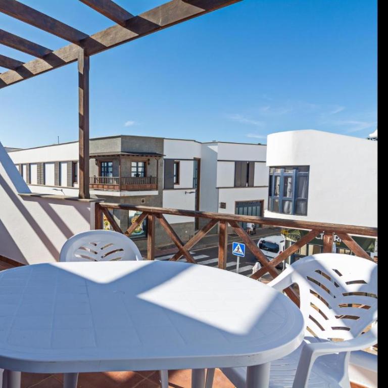 Playa Blanca Sunlight Apartment BY PVL - Apartamento - 39