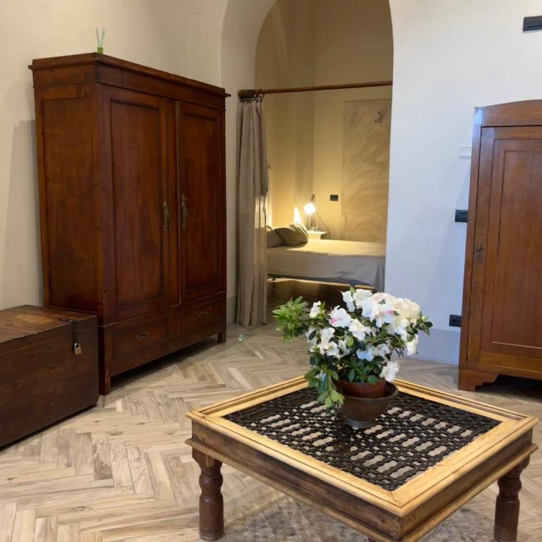 Loft Vicolo di Vallepiatta 2 min Piazza del Campo con parcheggio - Appartamento con 1 Camera da Letto - 3