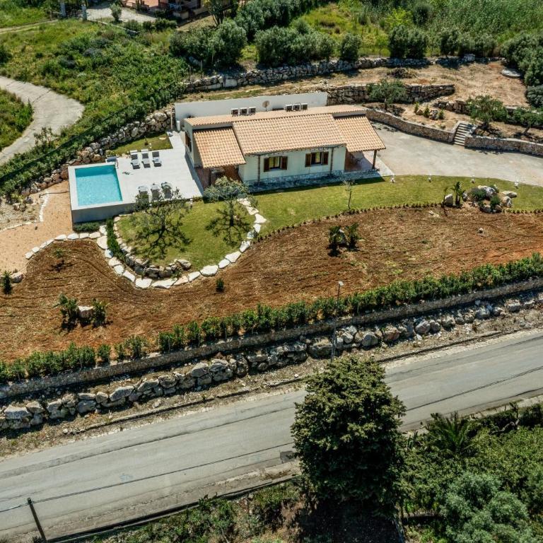 Villa Lidia con piscina privata - Villa - 11